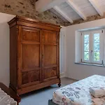 別荘 Charming Tuscan Stone House *