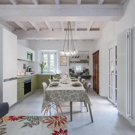 Charming Tuscan Stone House Semesterbostad *